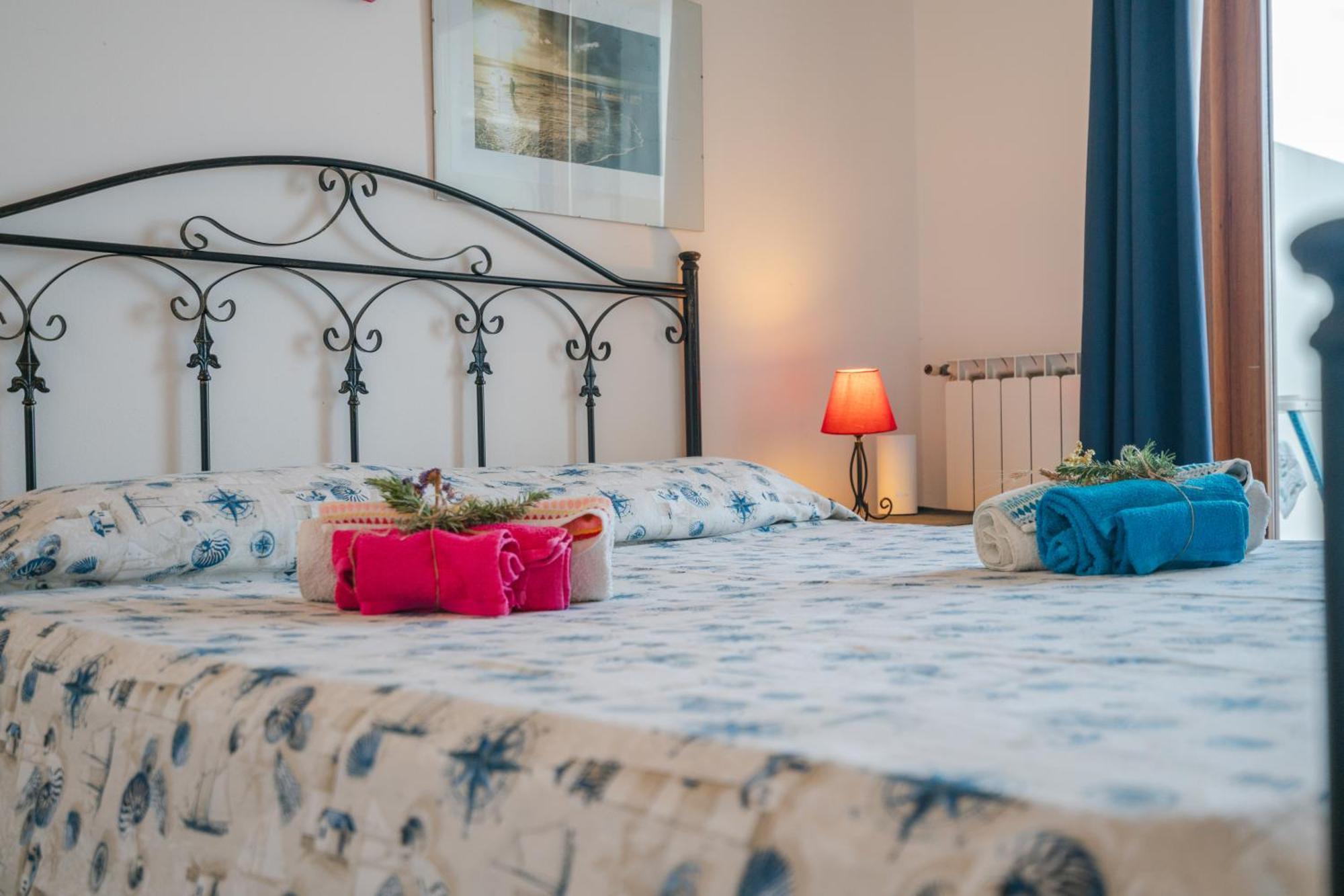 Il Faro Apartment Porto Torres Exterior photo